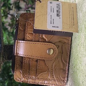 Patricia Nash Cassis ID Wallet Card Case New Tooled Leather Biscuit